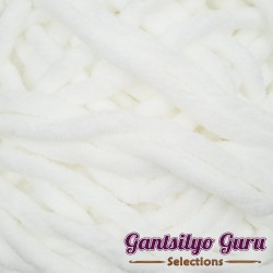 Gantsilyo Guru Super Bulky Chenille White