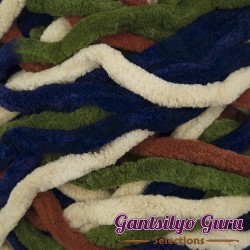 Gantsilyo Guru Super Bulky Chenille Bayou