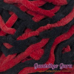 Gantsilyo Guru Super Bulky Chenille Ladybug