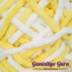 Gantsilyo Guru Super Bulky Chenille Lemonade