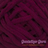 Gantsilyo Guru Super Bulky Chenille Maroon