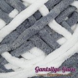 Gantsilyo Guru Super Bulky Chenille Wolf