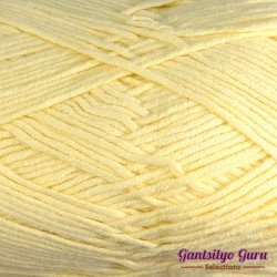 Gantsilyo Guru Milk Cotton Light Pastel Yellow