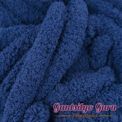Jumbo Chenille Navy